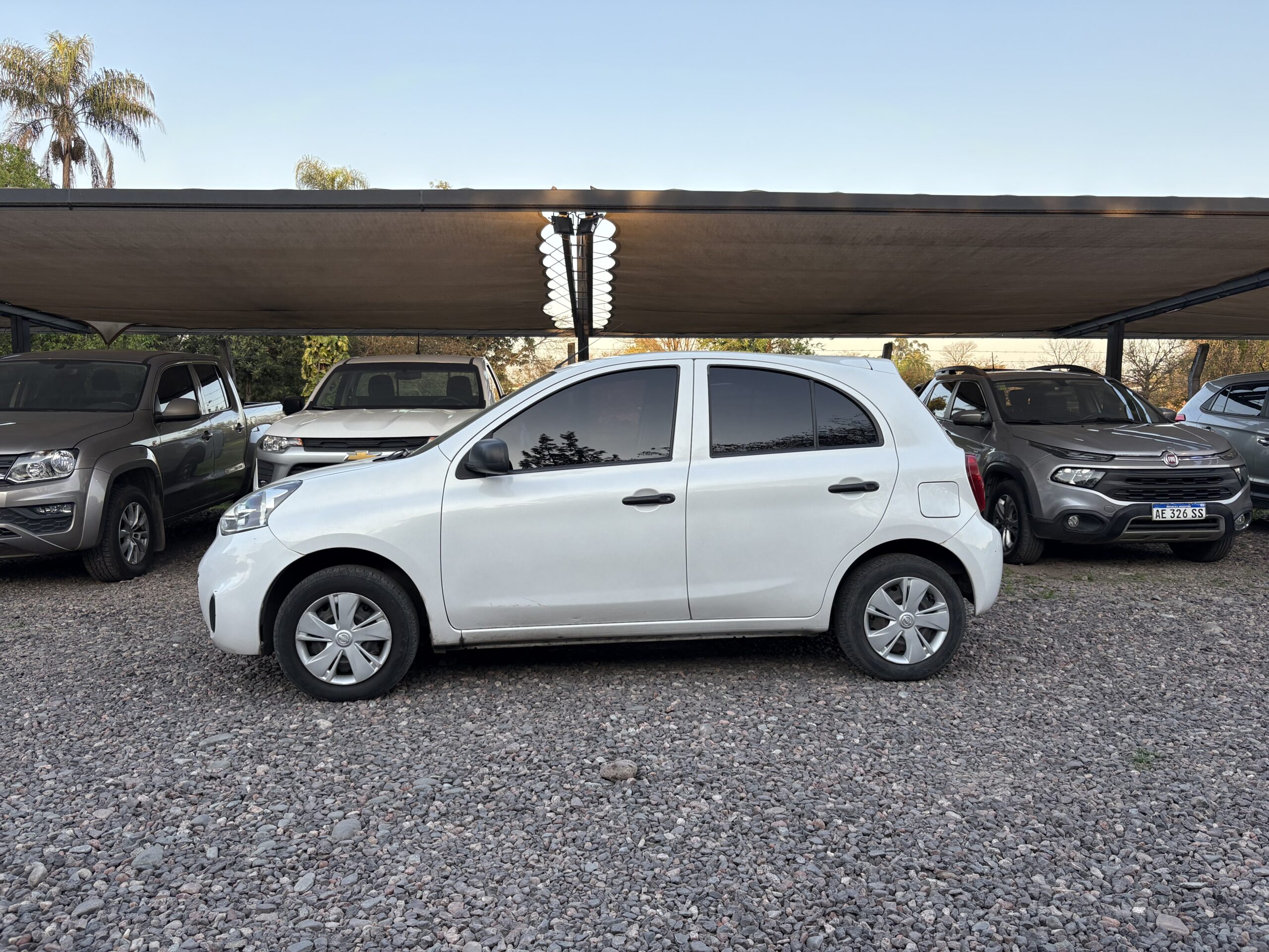 Nissan March